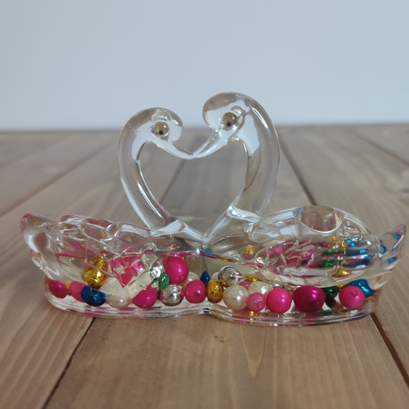 Vintage Kitsch Kissing Swans Paper Weight Pen Holder - Picture 10 of 10